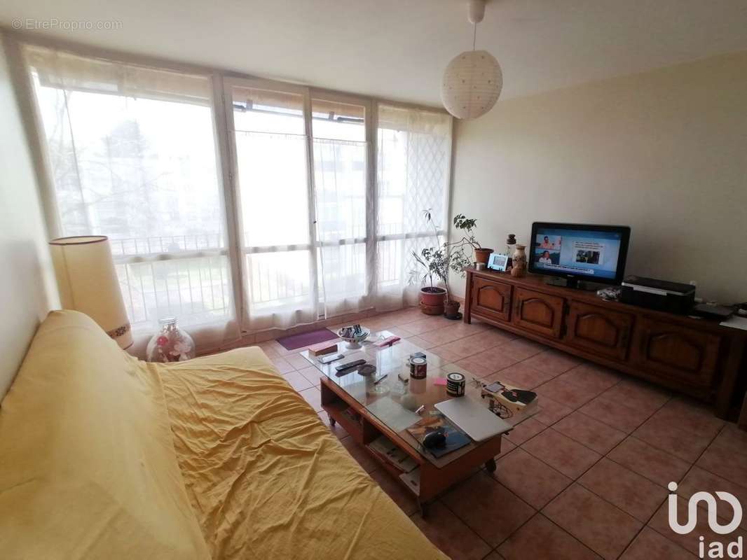 Photo 2 - Appartement à YERRES