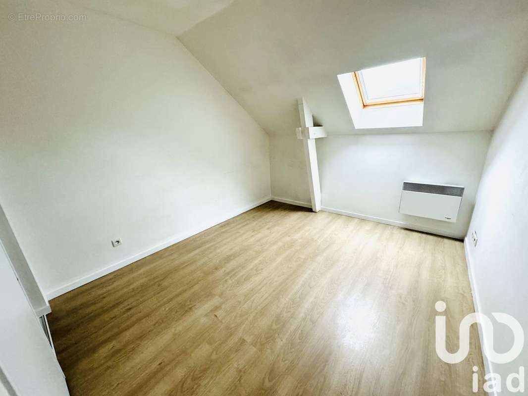 Photo 3 - Appartement à CLAYE-SOUILLY