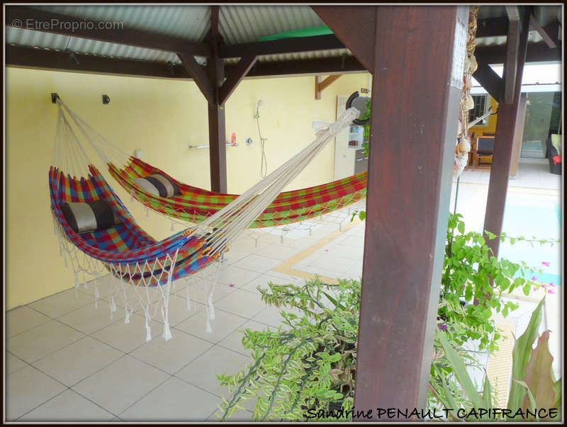 Appartement à KOUROU