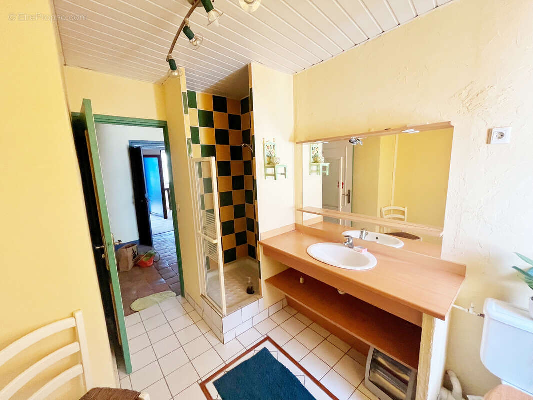 Maison à SAINT-SYMPHORIEN-DE-LAY