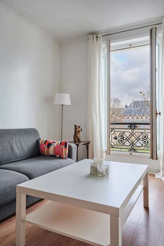 Appartement a louer paris-7e-arrondissement - 2 pièce(s) - 60 m2 - Surfyn