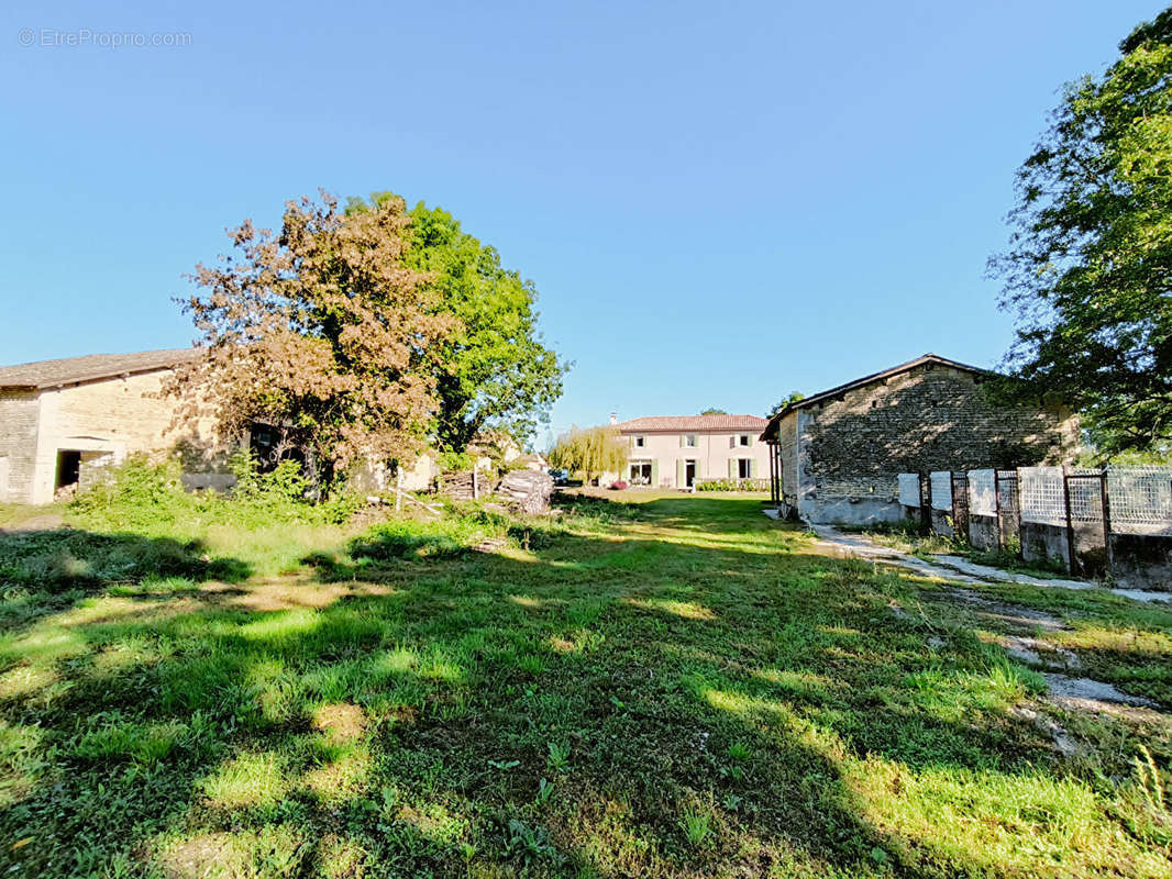 Maison à BRULAIN