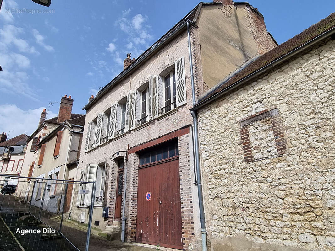 Maison à SAINT-FLORENTIN