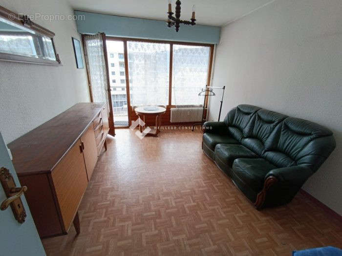 Appartement à AMBILLY
