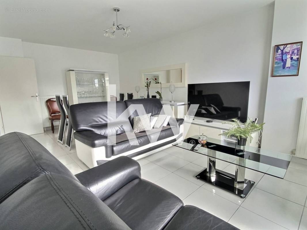 Appartement 4 pièce(s) 82 m²à vendre Villiers-le-bel