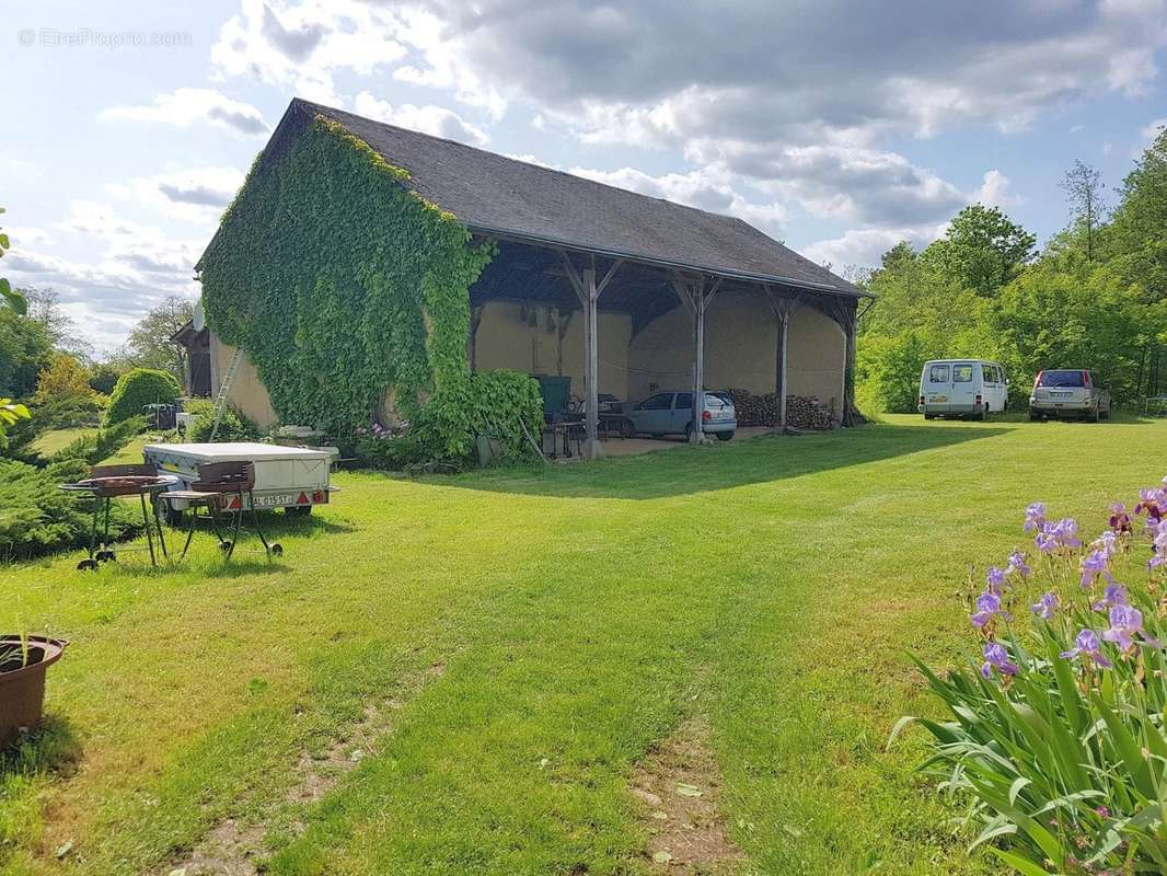 Maison à MERIGNY