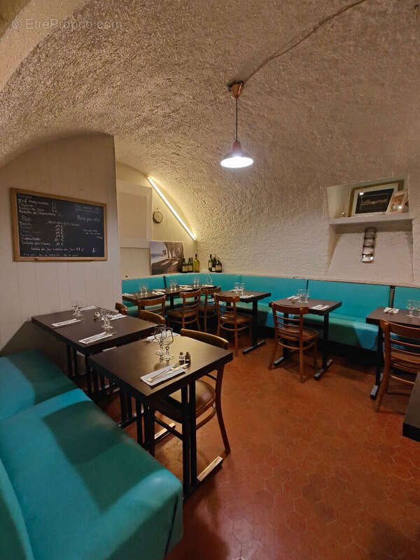 Commerce à PARIS-7E