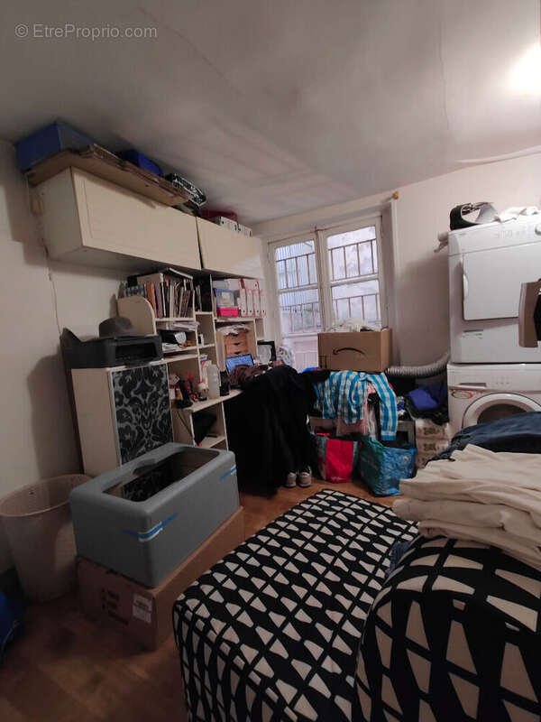 Commerce à PARIS-7E