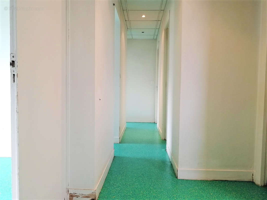 Appartement a louer persan - 7 pièce(s) - 120 m2 - Surfyn