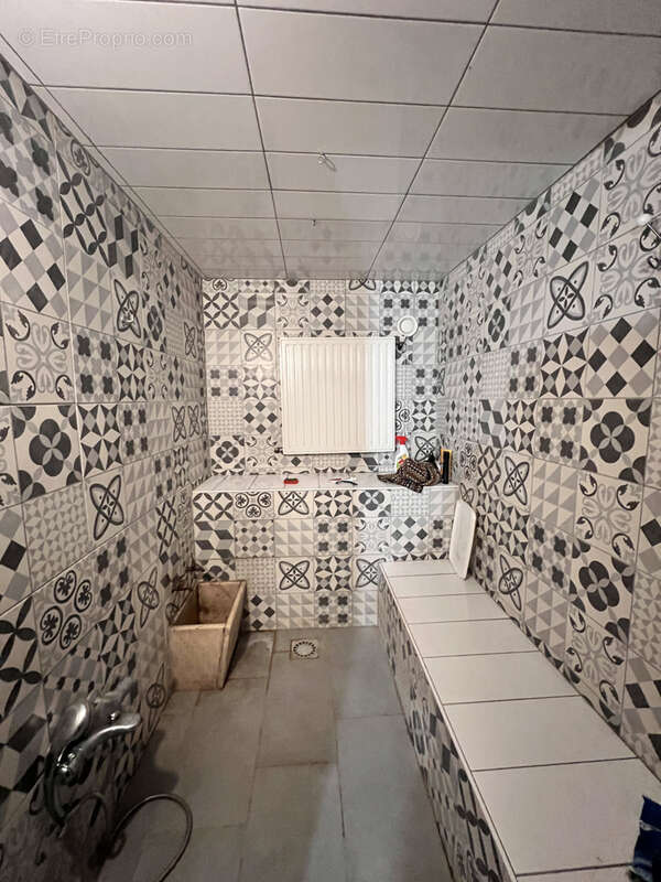 Maison à CHATEAU-ARNOUX-SAINT-AUBAN