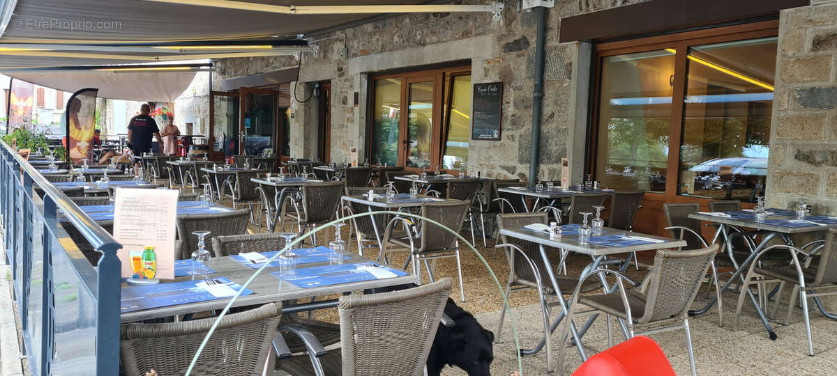 Commerce à DEVESSET