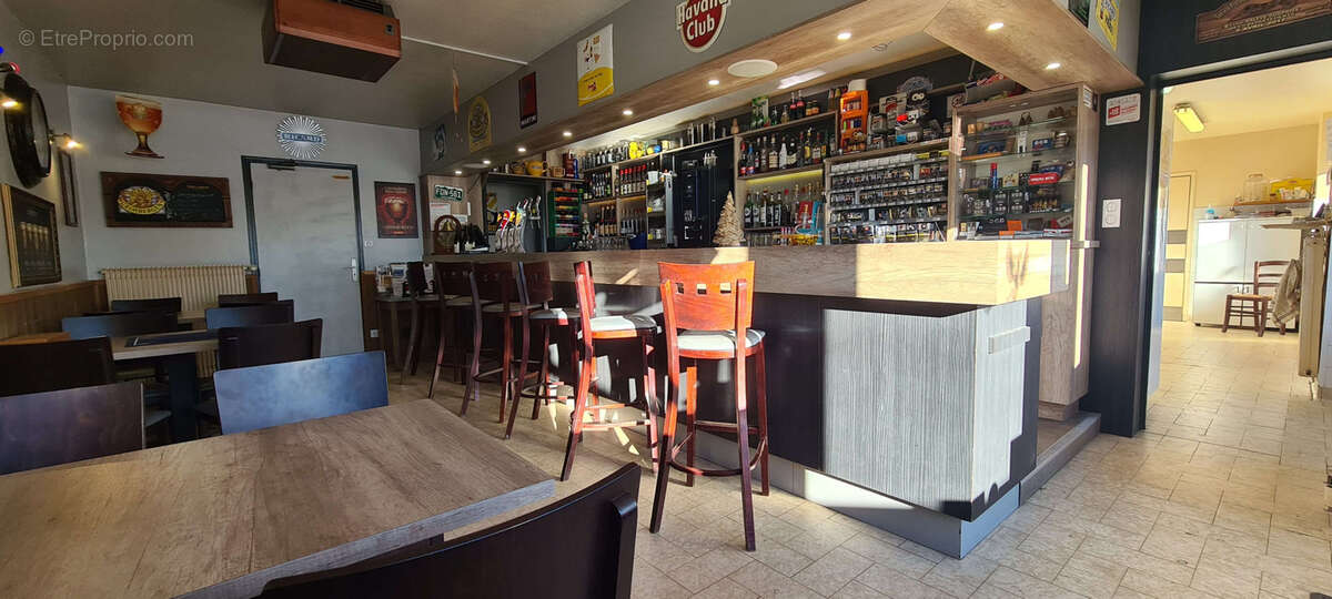 Commerce à DEVESSET