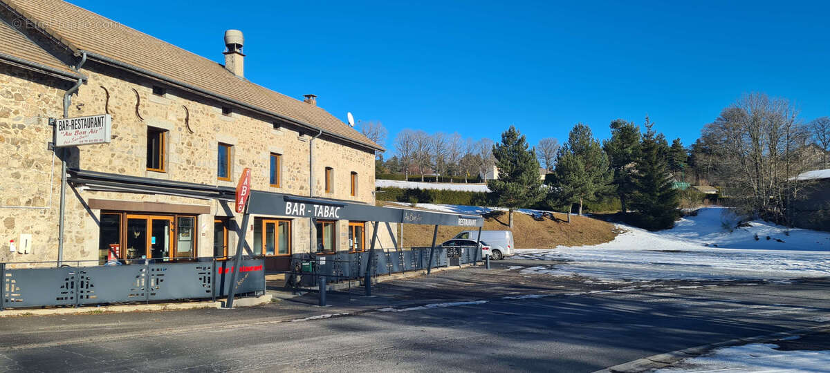 Commerce à DEVESSET