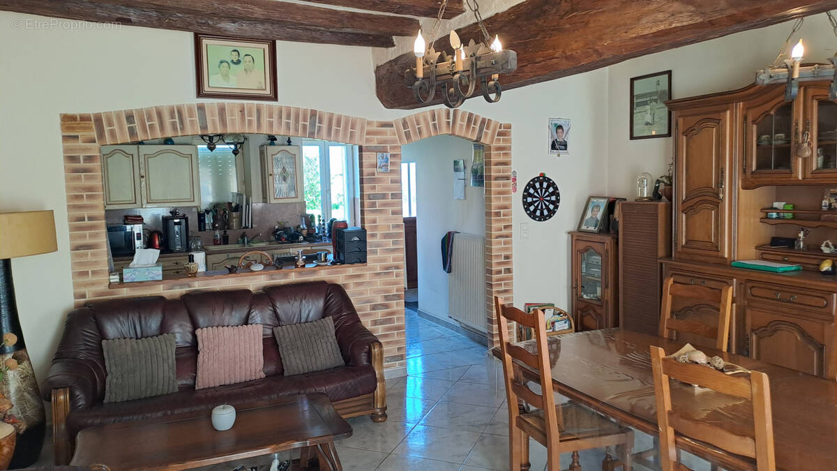 Maison à VILLIERS-SUR-THOLON