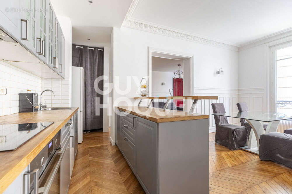 Appartement a louer paris-9e-arrondissement - 3 pièce(s) - 76 m2 - Surfyn