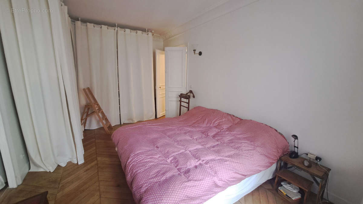 Appartement a louer paris-7e-arrondissement - 2 pièce(s) - 61 m2 - Surfyn