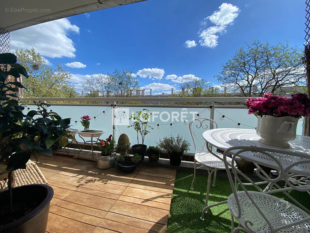 Appartement à SURESNES