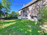 Maison à SAINTE-GENEVIEVE-SUR-ARGENCE