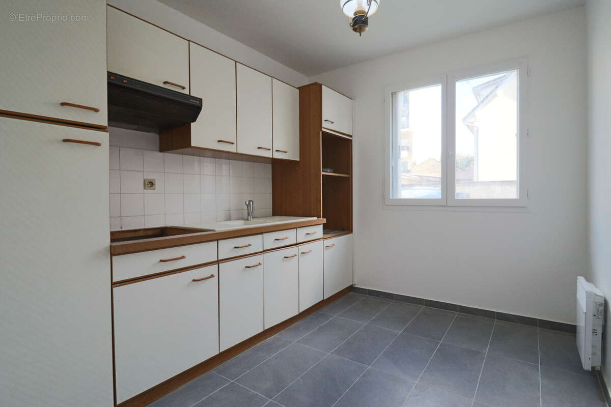 Appartement à LIVRY-GARGAN