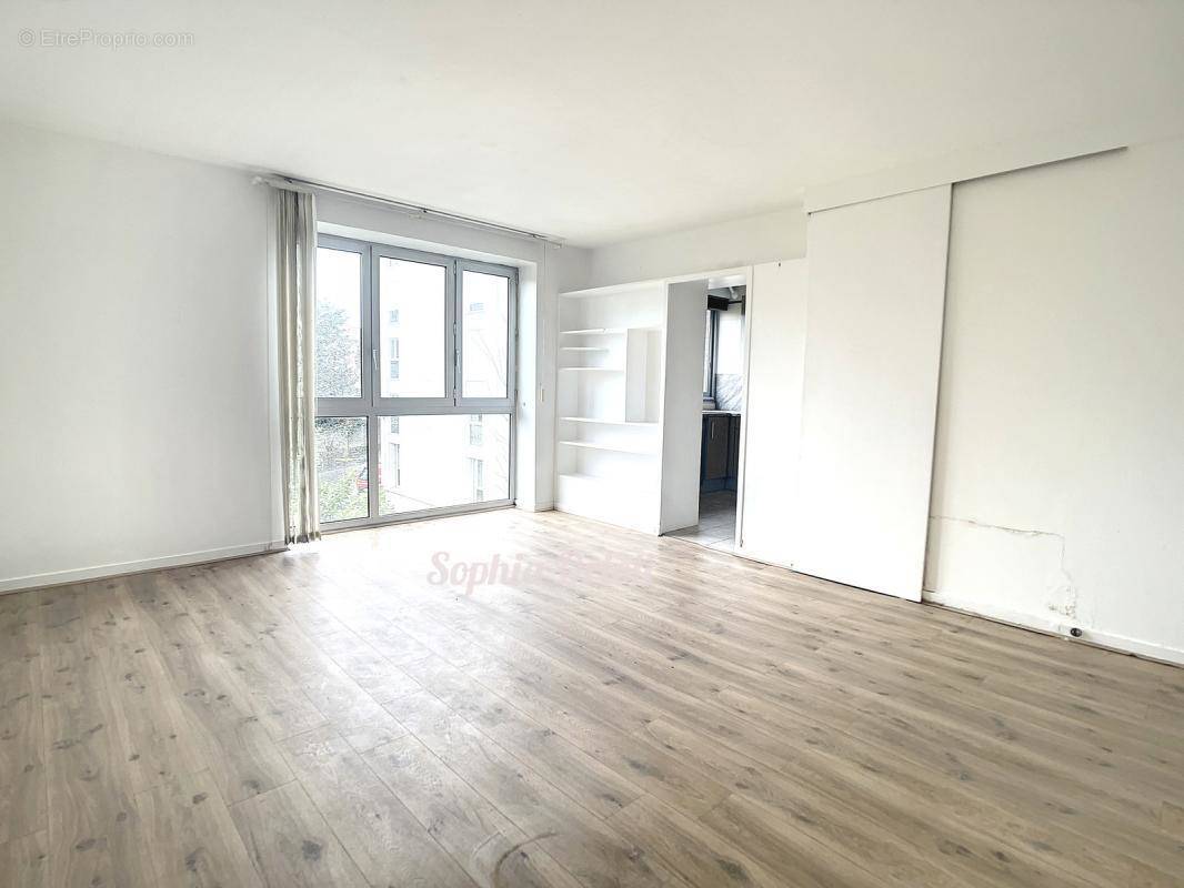 Appartement 4 pièce(s) 66 m²à vendre Bourg-la-reine