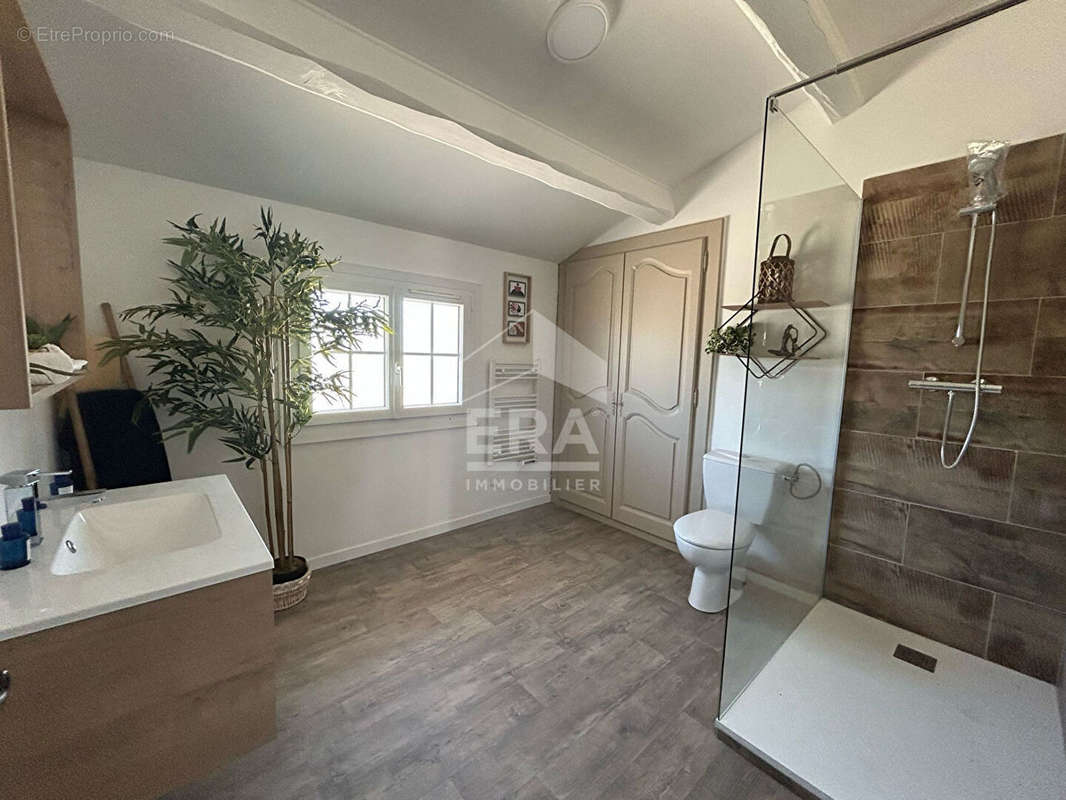 Appartement à LANCON-PROVENCE