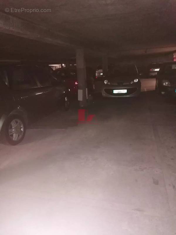Parking à VANVES