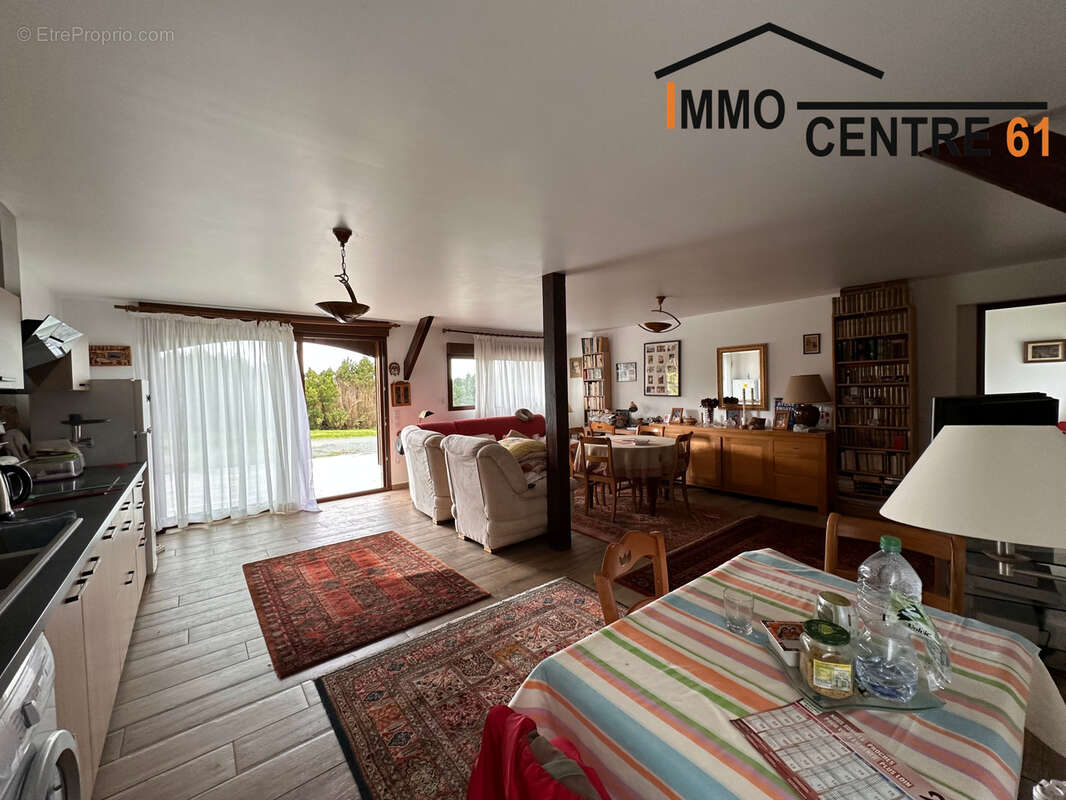 Maison à LA FERTE-MACE