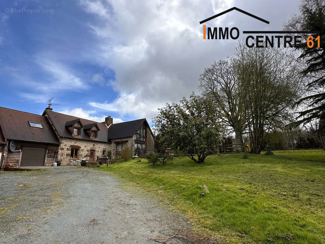 Maison à LA FERTE-MACE