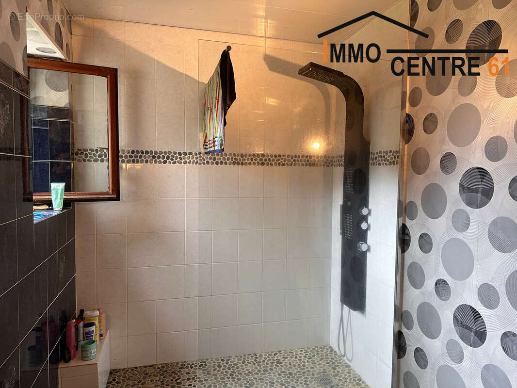 Maison à LA FERTE-MACE