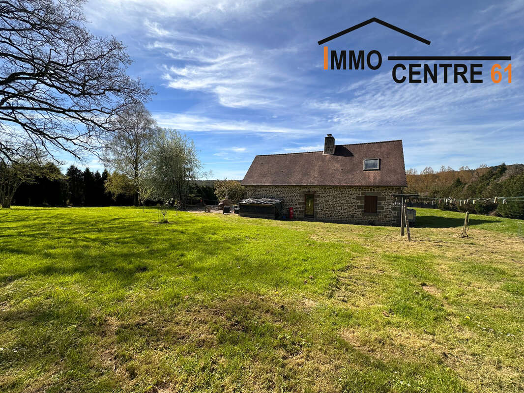 Maison à LA FERTE-MACE