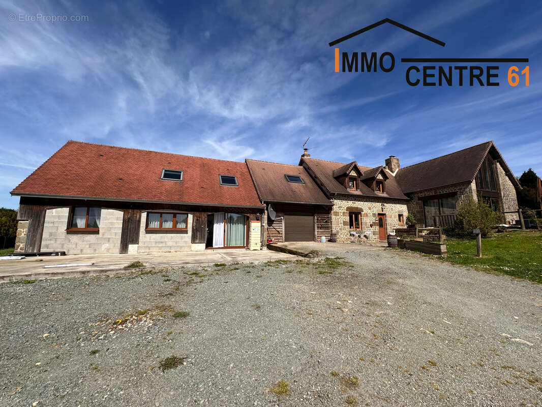 Maison à LA FERTE-MACE