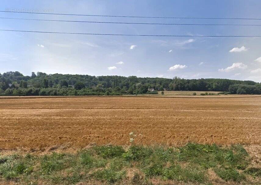 Terrain à HENONVILLE