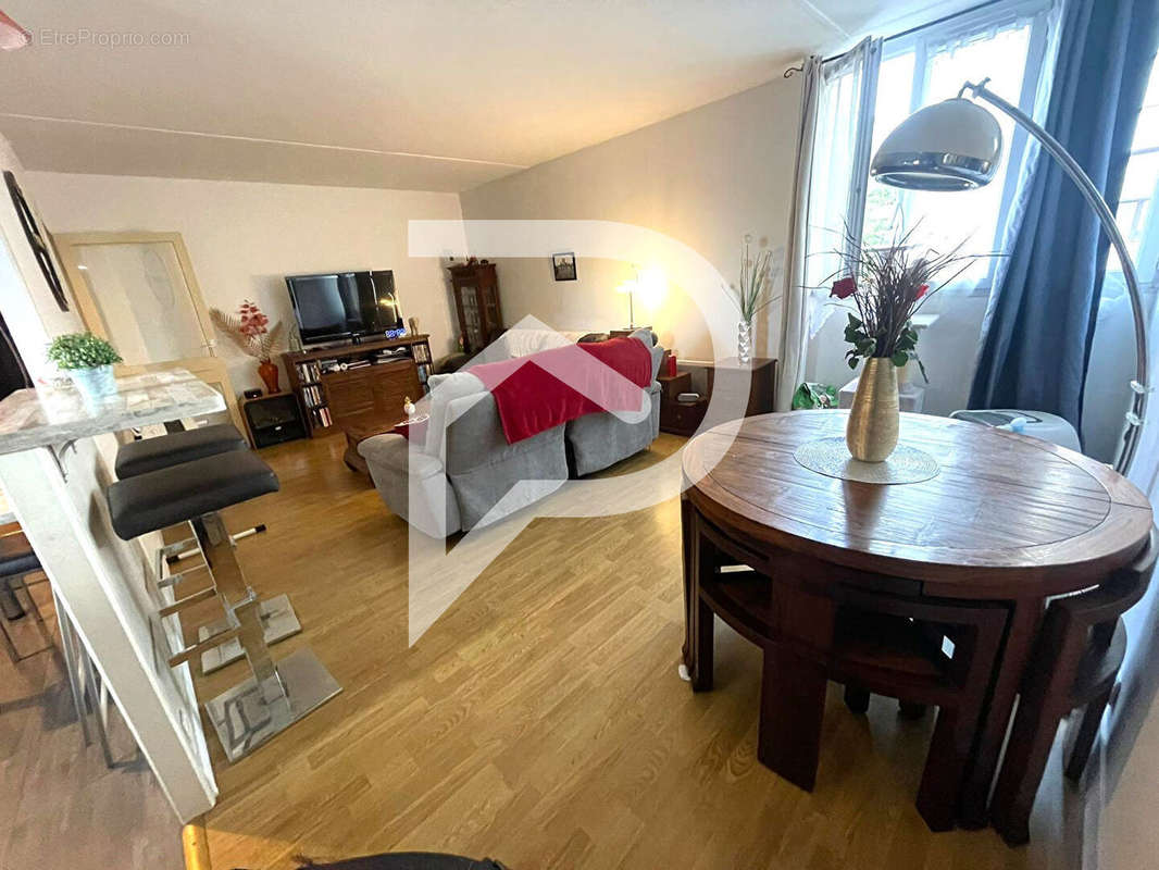 Appartement a louer deuil-la-barre - 4 pièce(s) - 82 m2 - Surfyn
