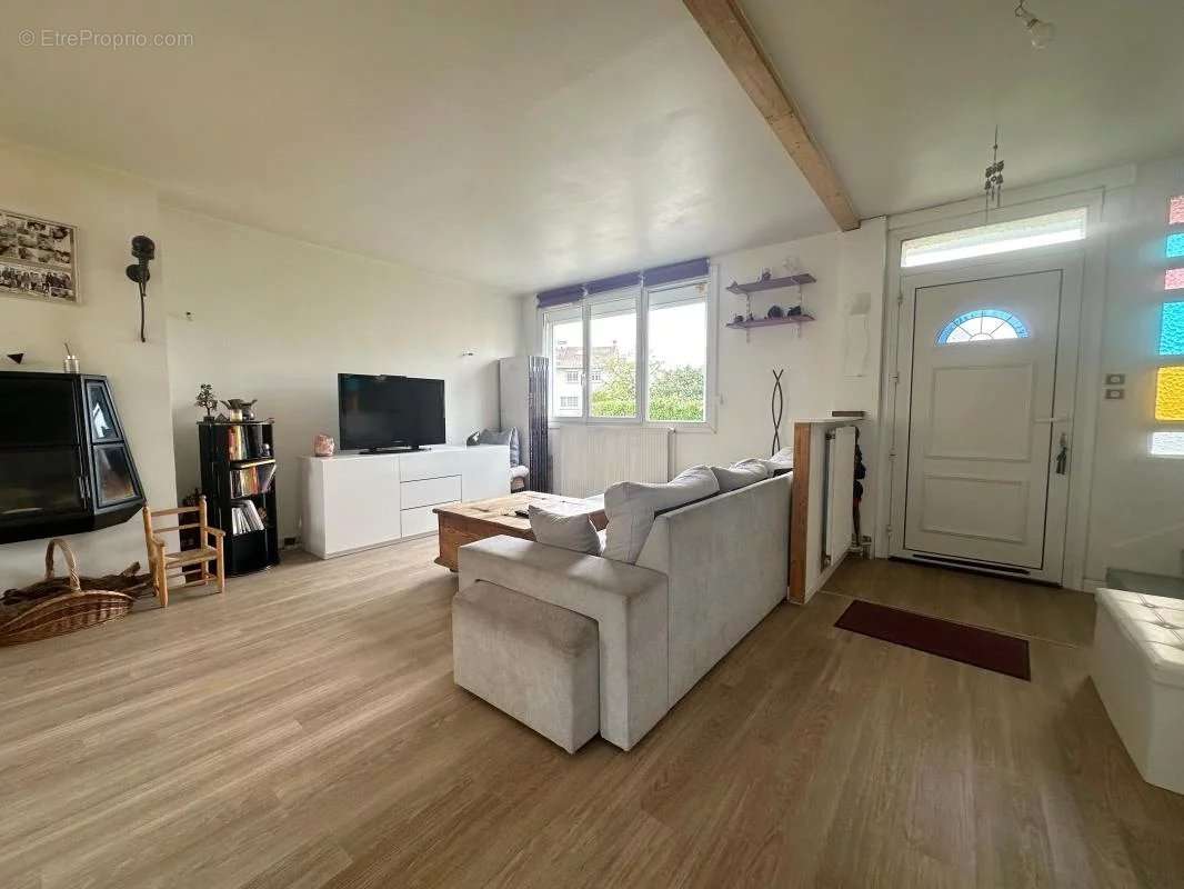 Maison a vendre  - 4 pièce(s) - 92 m2 - Surfyn