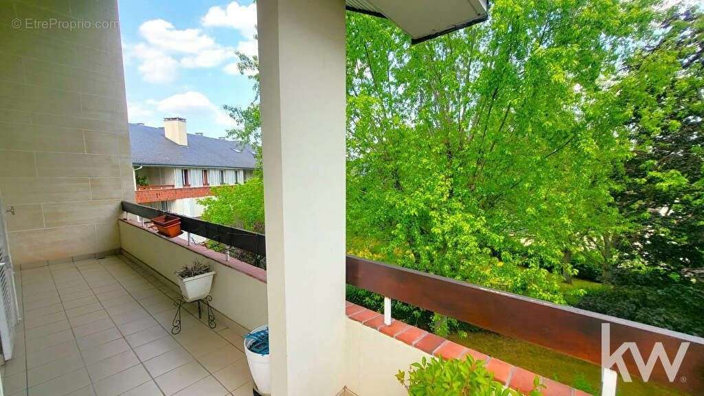 Appartement à LOUVECIENNES