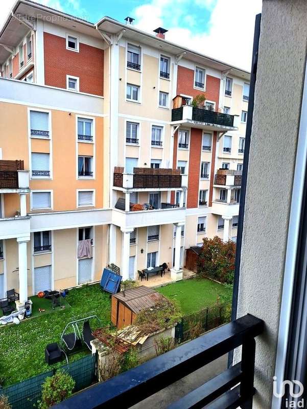 Photo 2 - Appartement à VILLENEUVE-LA-GARENNE