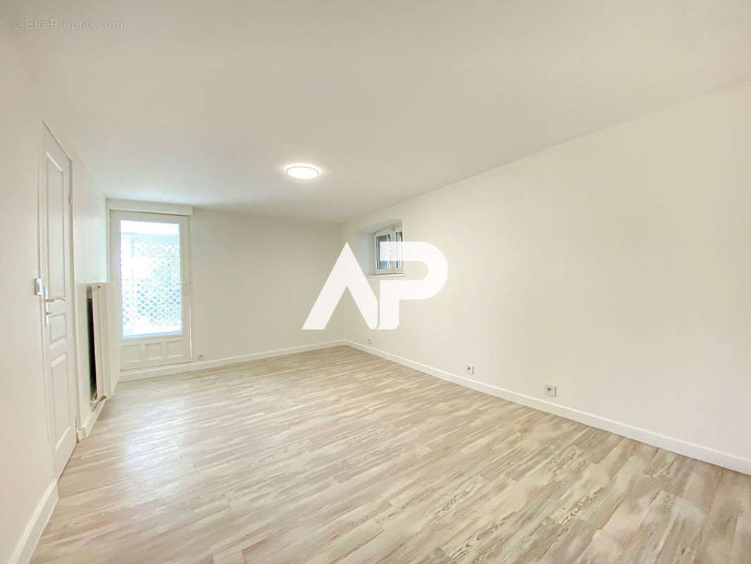 Appartement a louer montmorency - 5 pièce(s) - 136 m2 - Surfyn