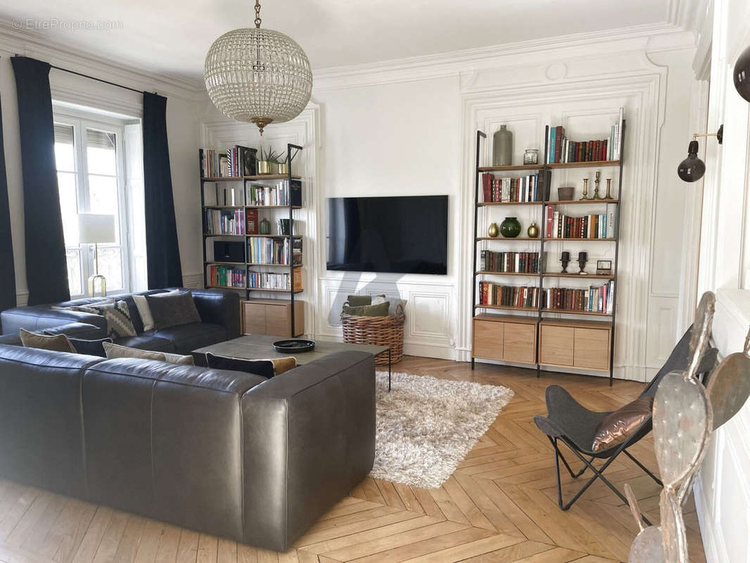 Appartement a louer paris-13e-arrondissement - 5 pièce(s) - 135 m2 - Surfyn