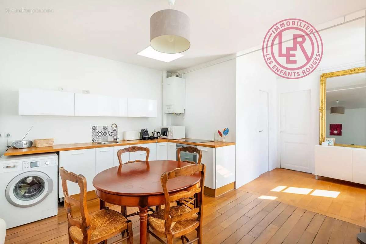 Appartement a vendre  - 3 pièce(s) - 55.72 m2 - Surfyn