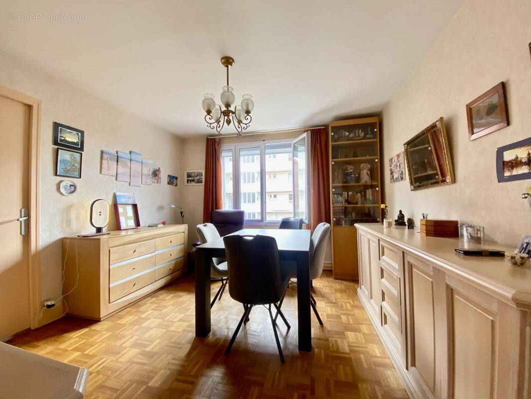 Appartement a louer montrouge - 3 pièce(s) - 54 m2 - Surfyn
