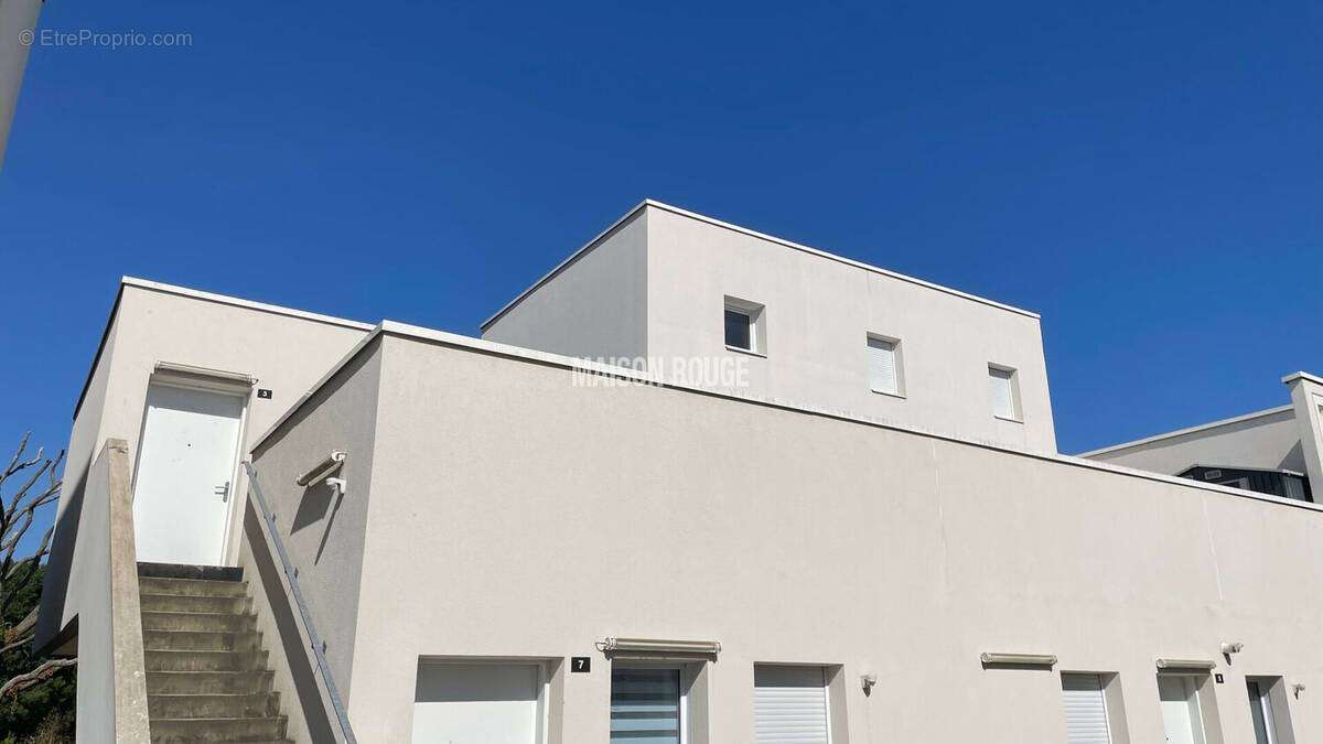 Appartement à SAINT-JACQUES-DE-LA-LANDE