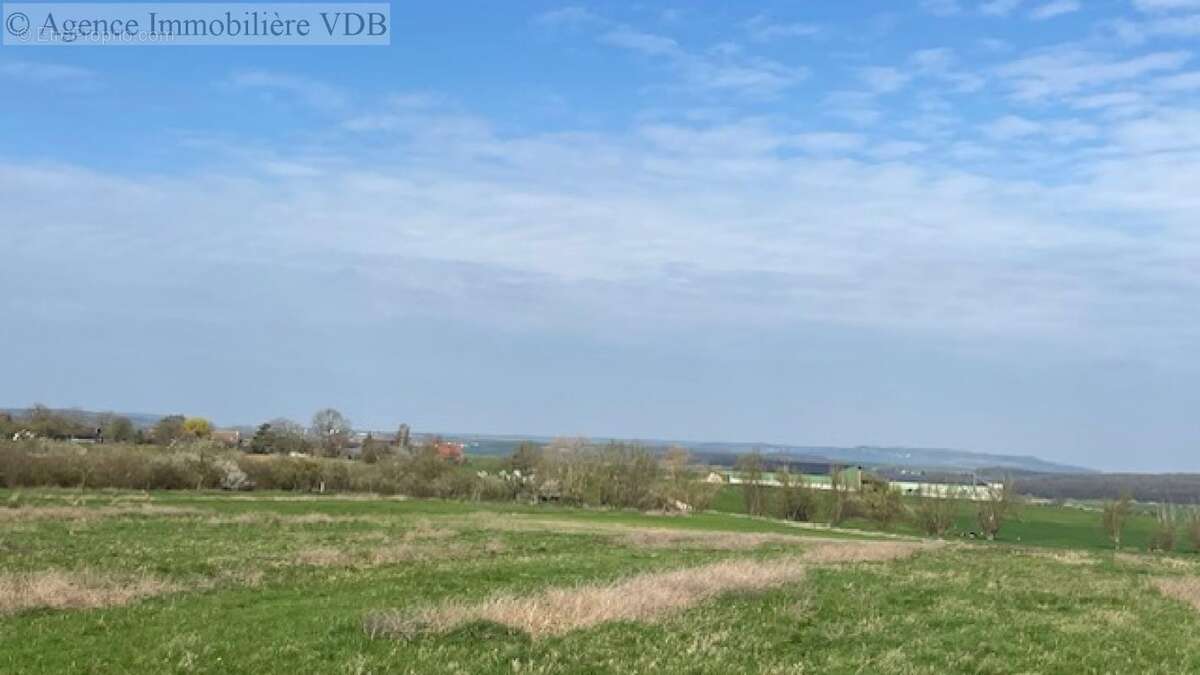 Terrain à HARAUCOURT