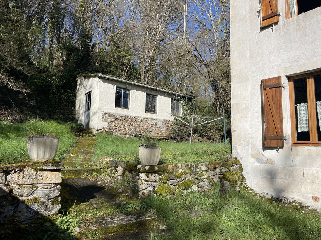 Maison à SAINT-MAURICE-PRES-PIONSAT