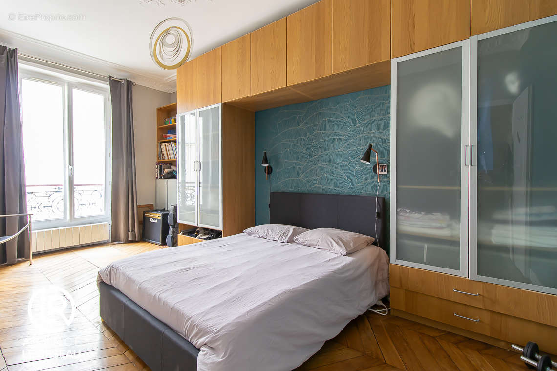 Appartement a louer paris-8e-arrondissement - 5 pièce(s) - 116 m2 - Surfyn