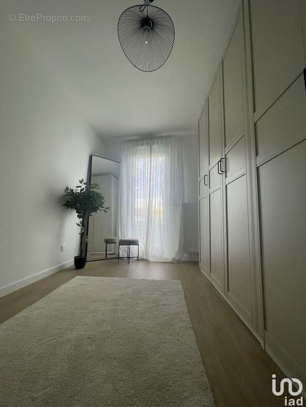 Appartement a louer villiers-le-bel - 3 pièce(s) - 59 m2 - Surfyn