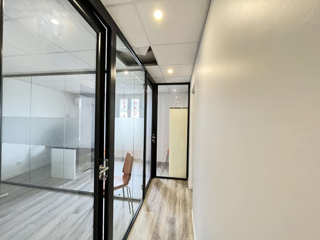 Commerce à MONTIGNY-LES-CORMEILLES