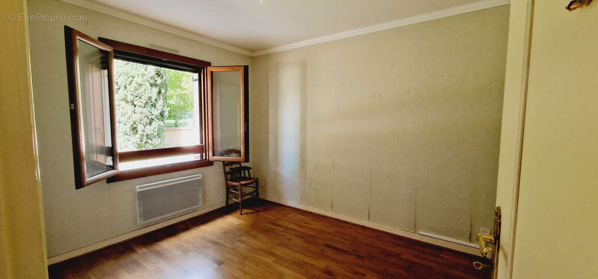 Appartement à DIEULEFIT