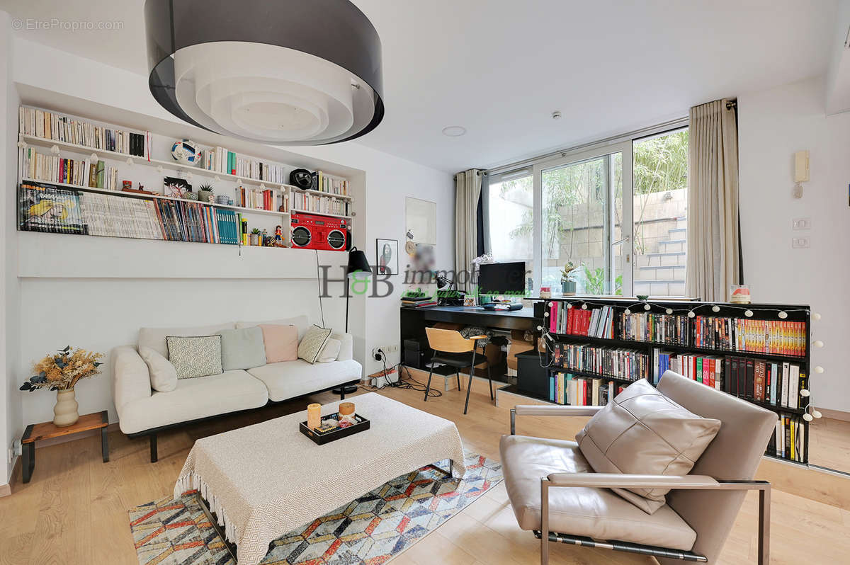 Appartement a louer paris-11e-arrondissement - 1 pièce(s) - 45 m2 - Surfyn