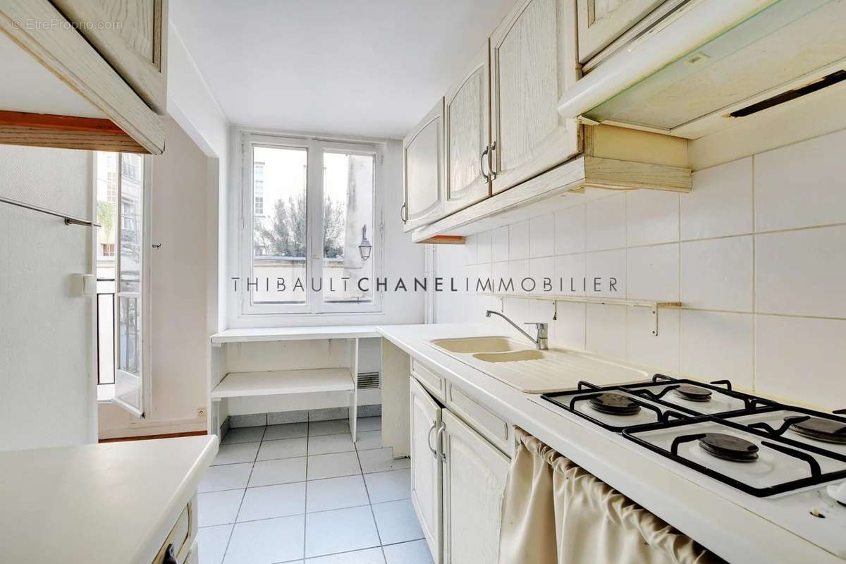 Appartement a louer paris-4e-arrondissement - 4 pièce(s) - 71 m2 - Surfyn