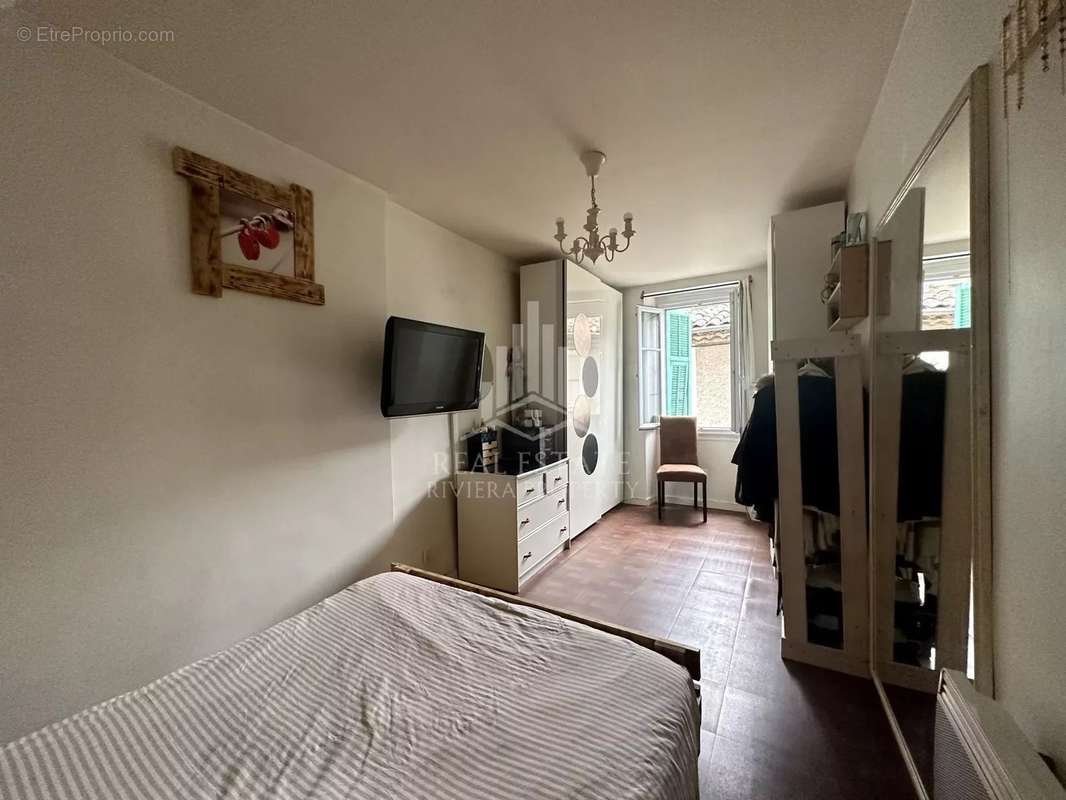 Appartement à L&#039;ESCARENE